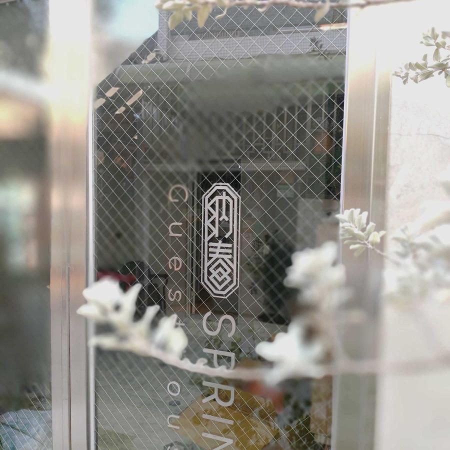 Spring Guest House Тайнан Екстериор снимка