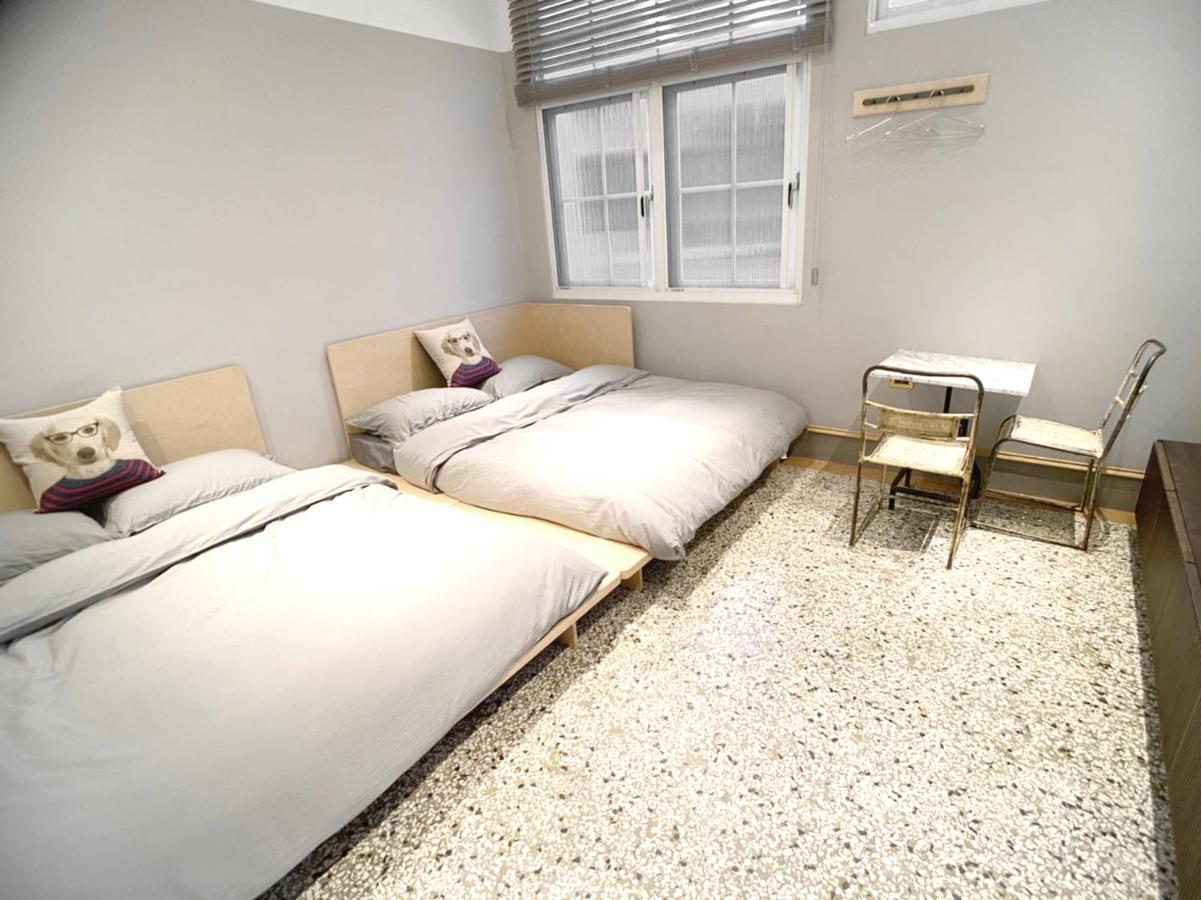 Spring Guest House Тайнан Екстериор снимка